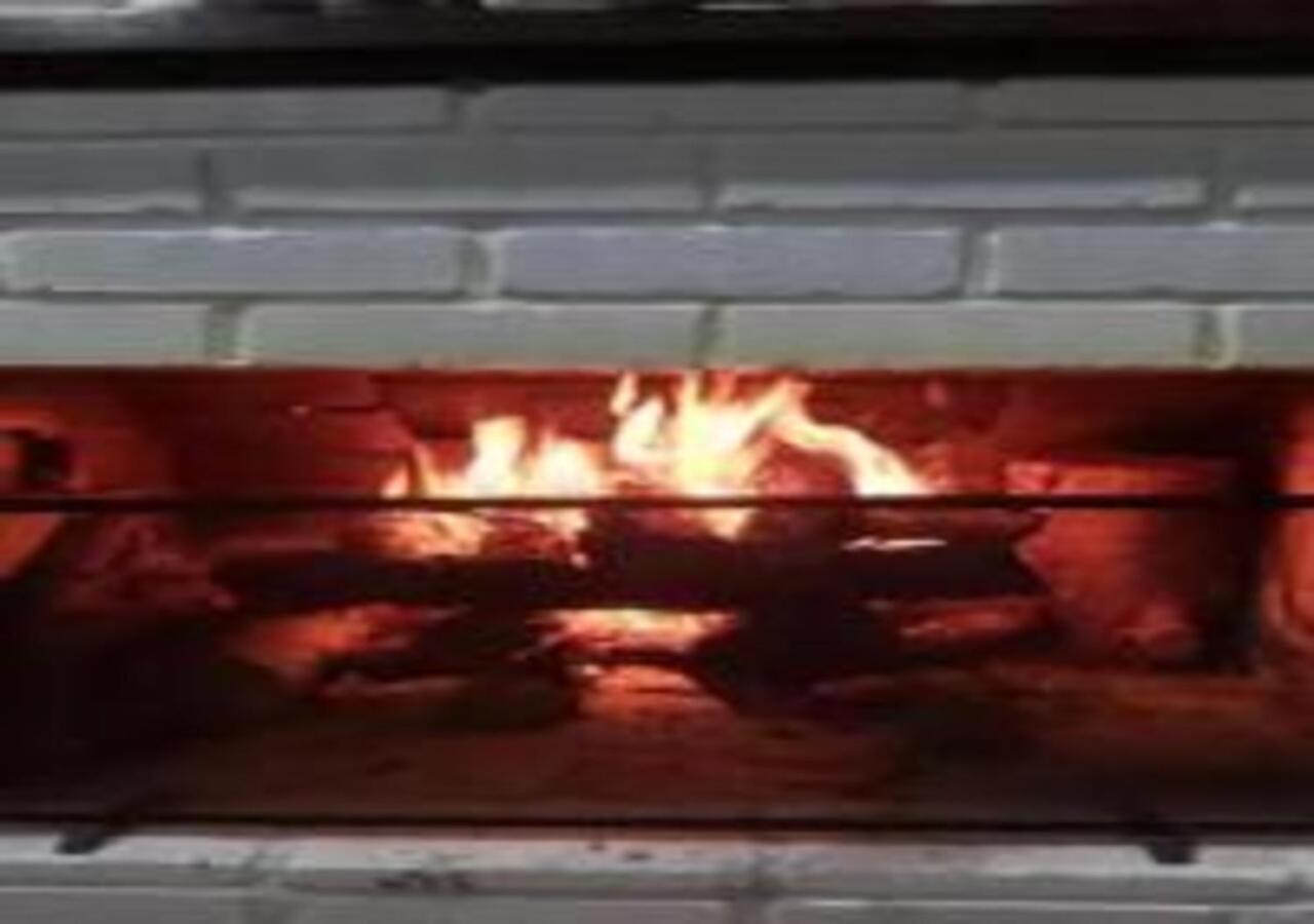 Casa Acolhedora Com Lazer E Espaco Gourmet *